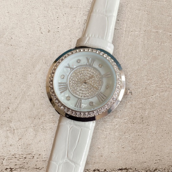 Genevex by Croton white reptile embossed opal rhinestone face watch. NEW main image 3